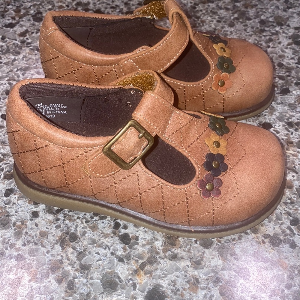 Brand new size 7 - “Rachel shoes”